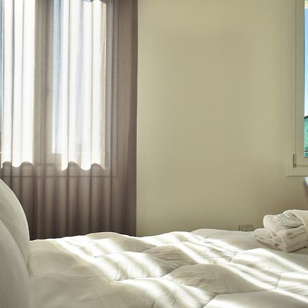 Royal Garden Luxury Rooms Padova Esterno foto