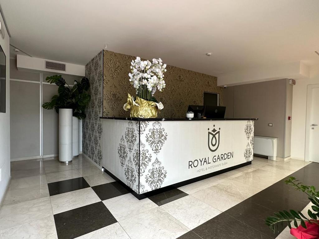 Royal Garden Luxury Rooms Padova Esterno foto