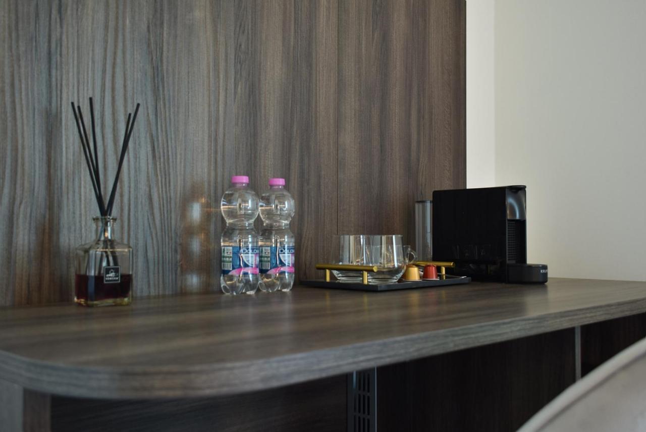 Royal Garden Luxury Rooms Padova Esterno foto