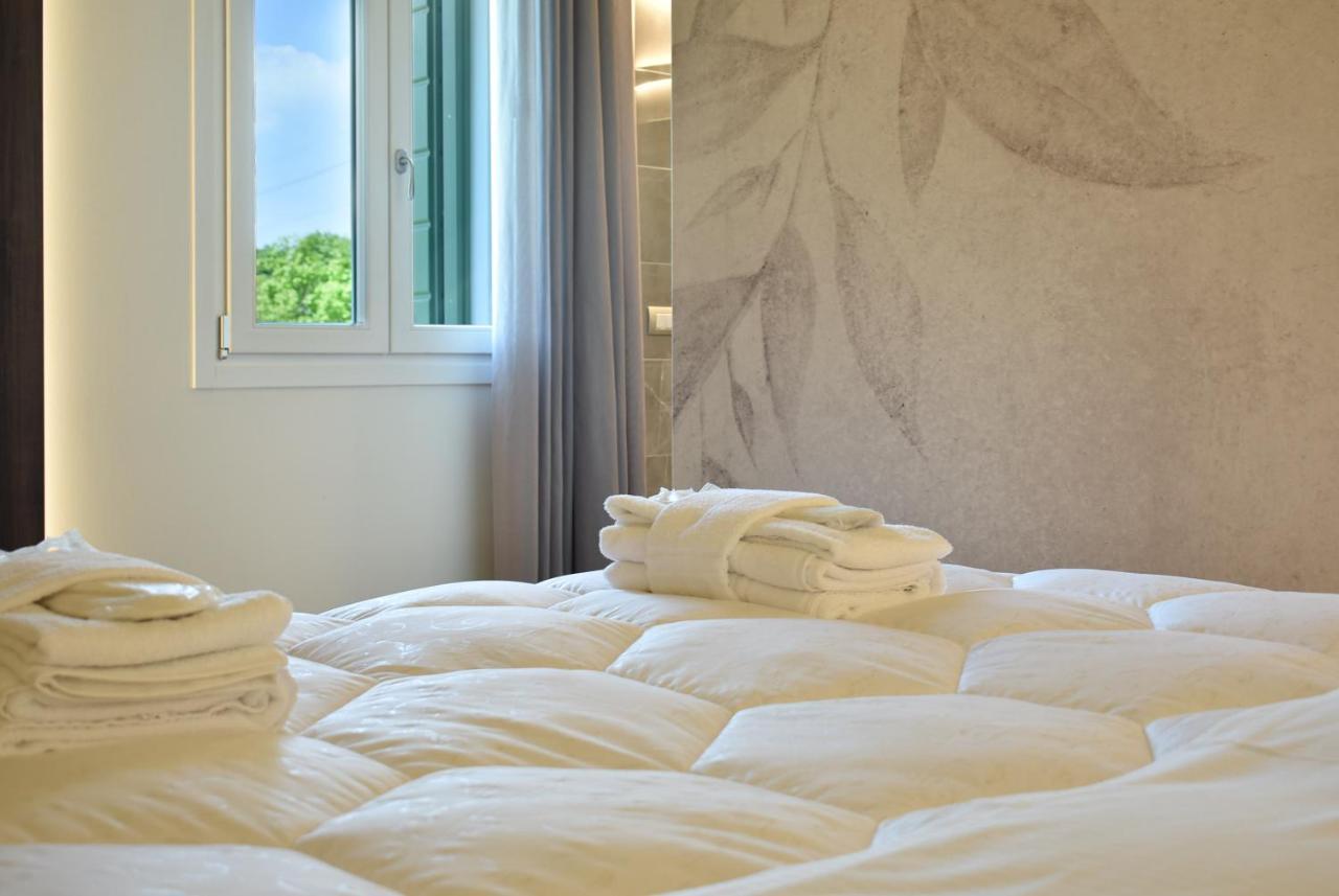 Royal Garden Luxury Rooms Padova Esterno foto