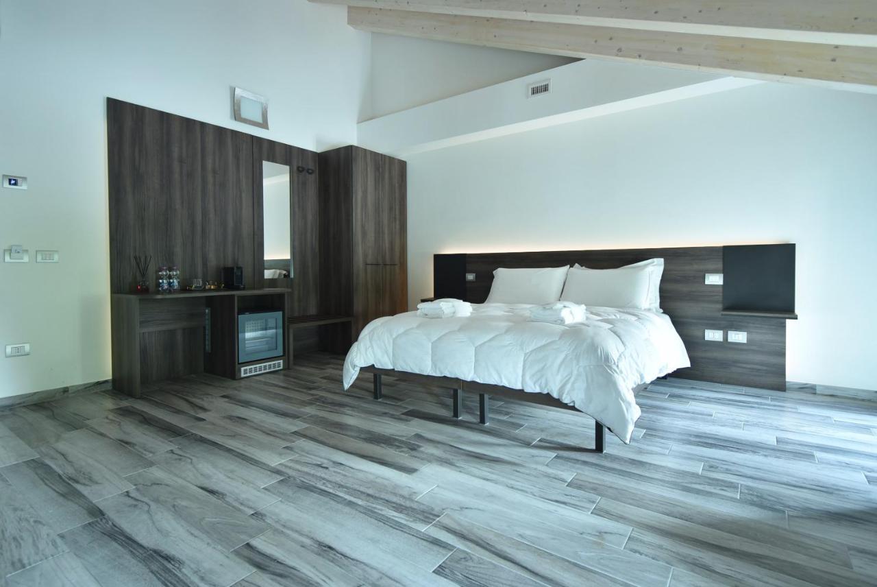 Royal Garden Luxury Rooms Padova Esterno foto
